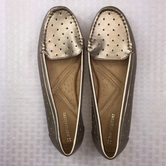 Naturalizer Gold Faux Leather Loafer, Size 8 - Picture 2 of 5